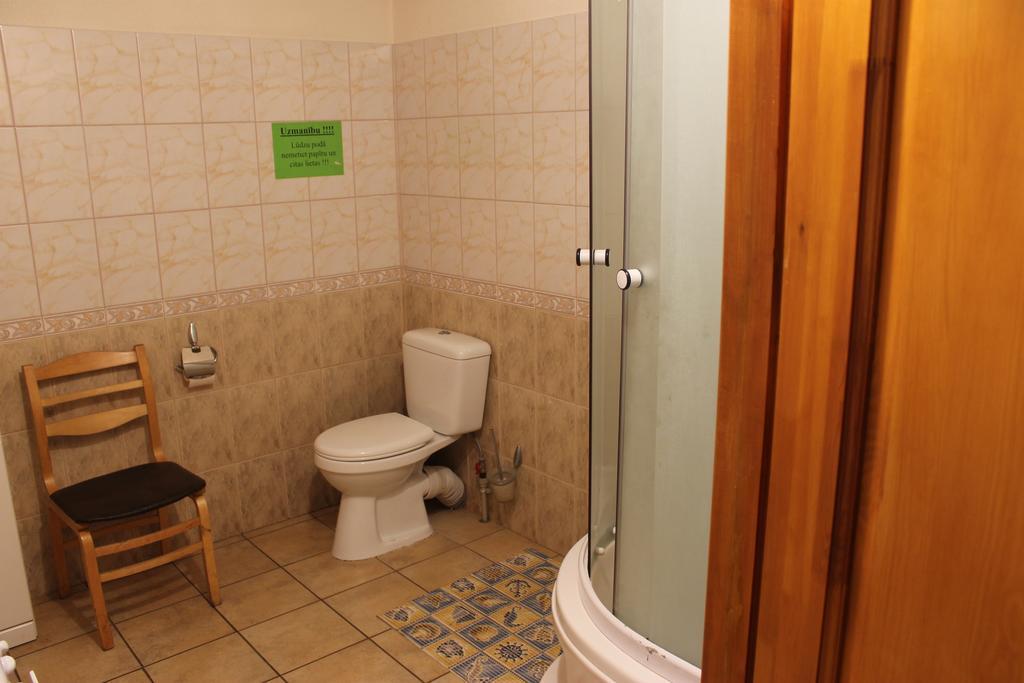 Latvijas Sarkana Krusta Viesnica Rēzekne Zimmer foto